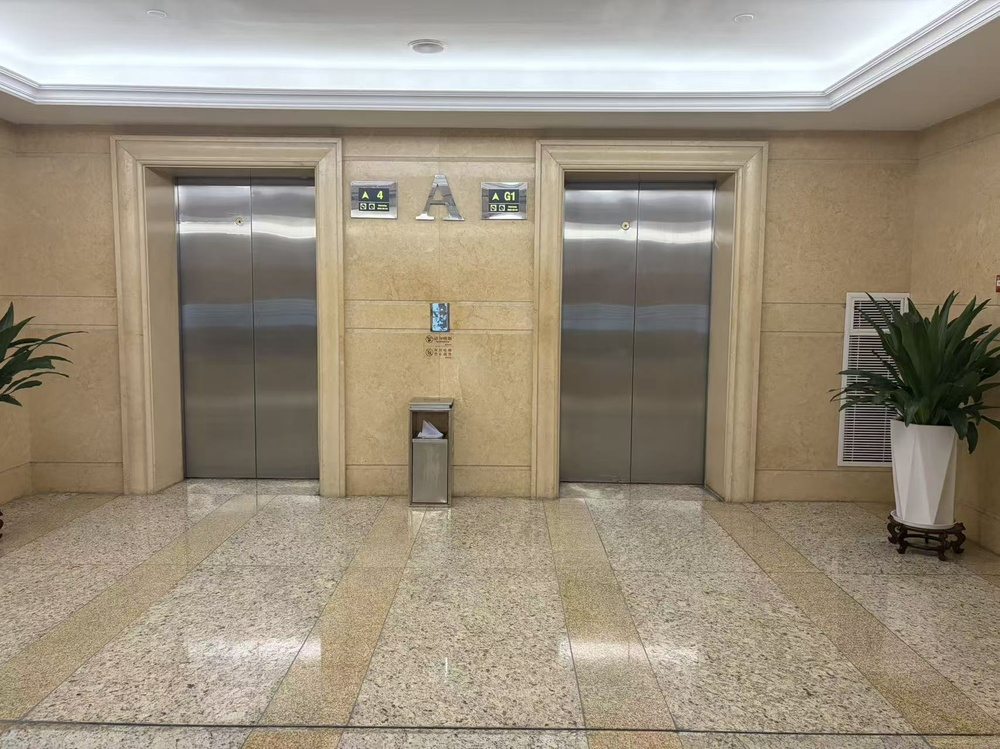 电梯厅1